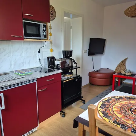 Ostseeferien In Lichtenhagen-dorf 아파트 *